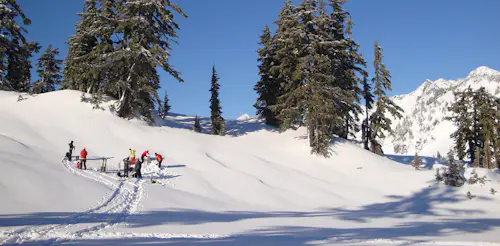 Intermediate avalanche course in Washington state