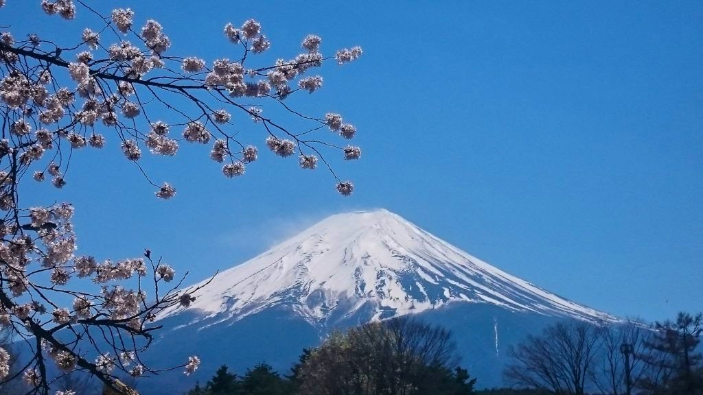An Enlightening Journey To The Top Of Mt Fuji Explore Share Com An Enlightening Journey To The Top Of Mt Fuji Explore Share Com
