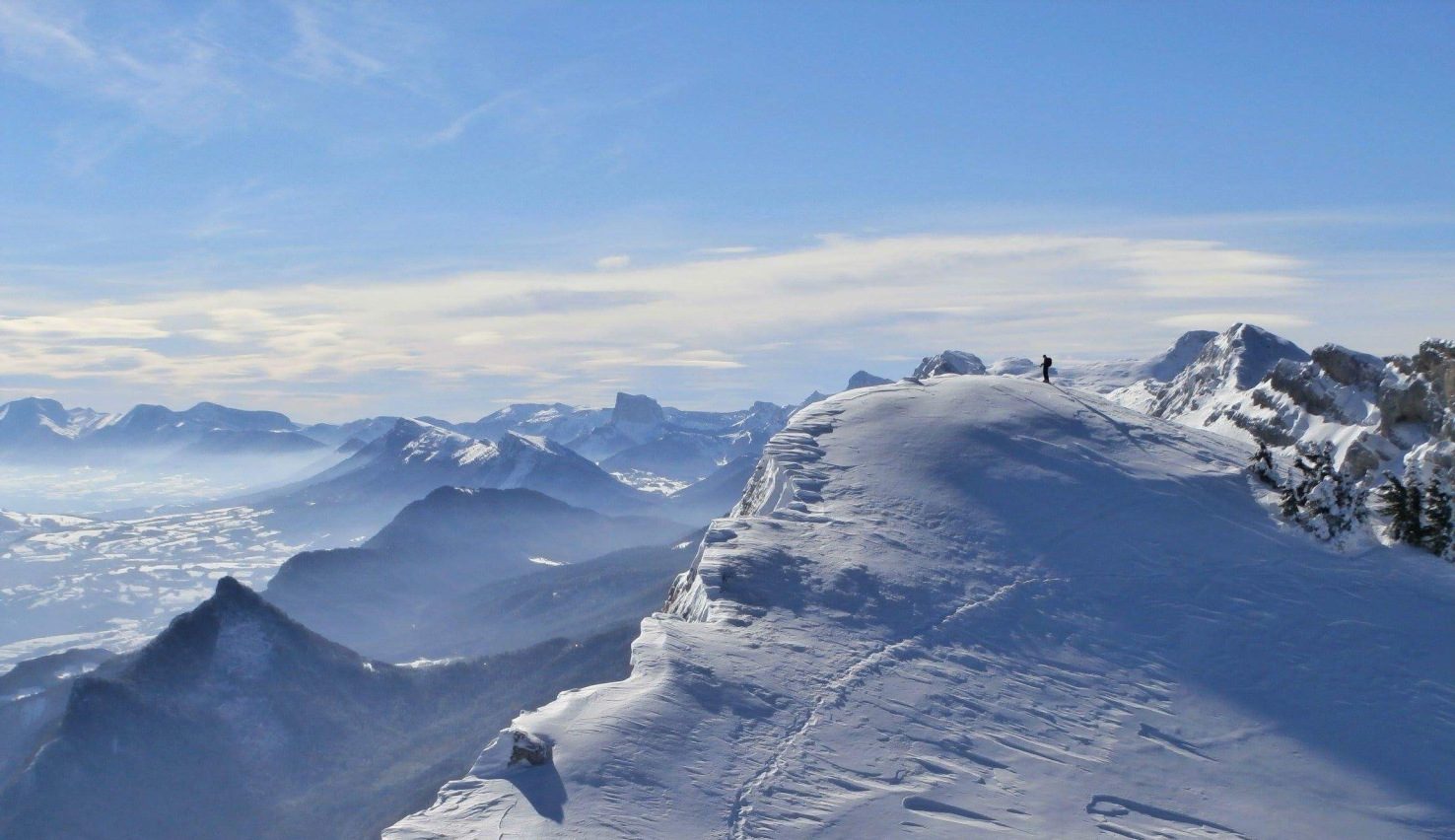 Snowshoeing on the Vercors Massif, near Grenoble (4 days ...